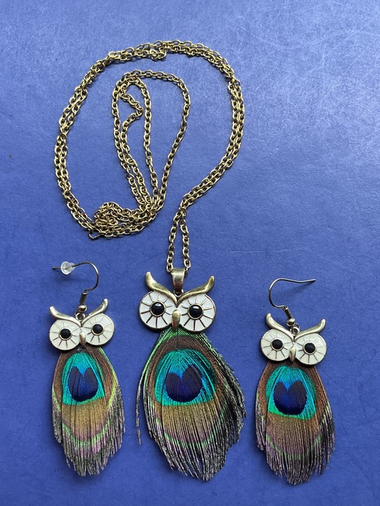 Jewelry - Peacock feather owl jewelry set